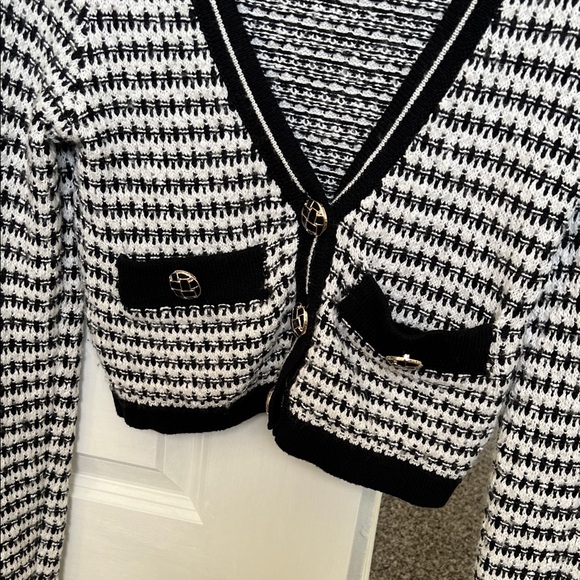 London Fog Black and White Women's Cardigan - Picture 2 of 3